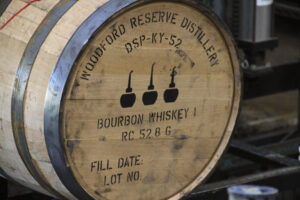 Bourbon_Oak_Barrels_Woodford_Reserve_Distillery_Kentucky_Wine4Food